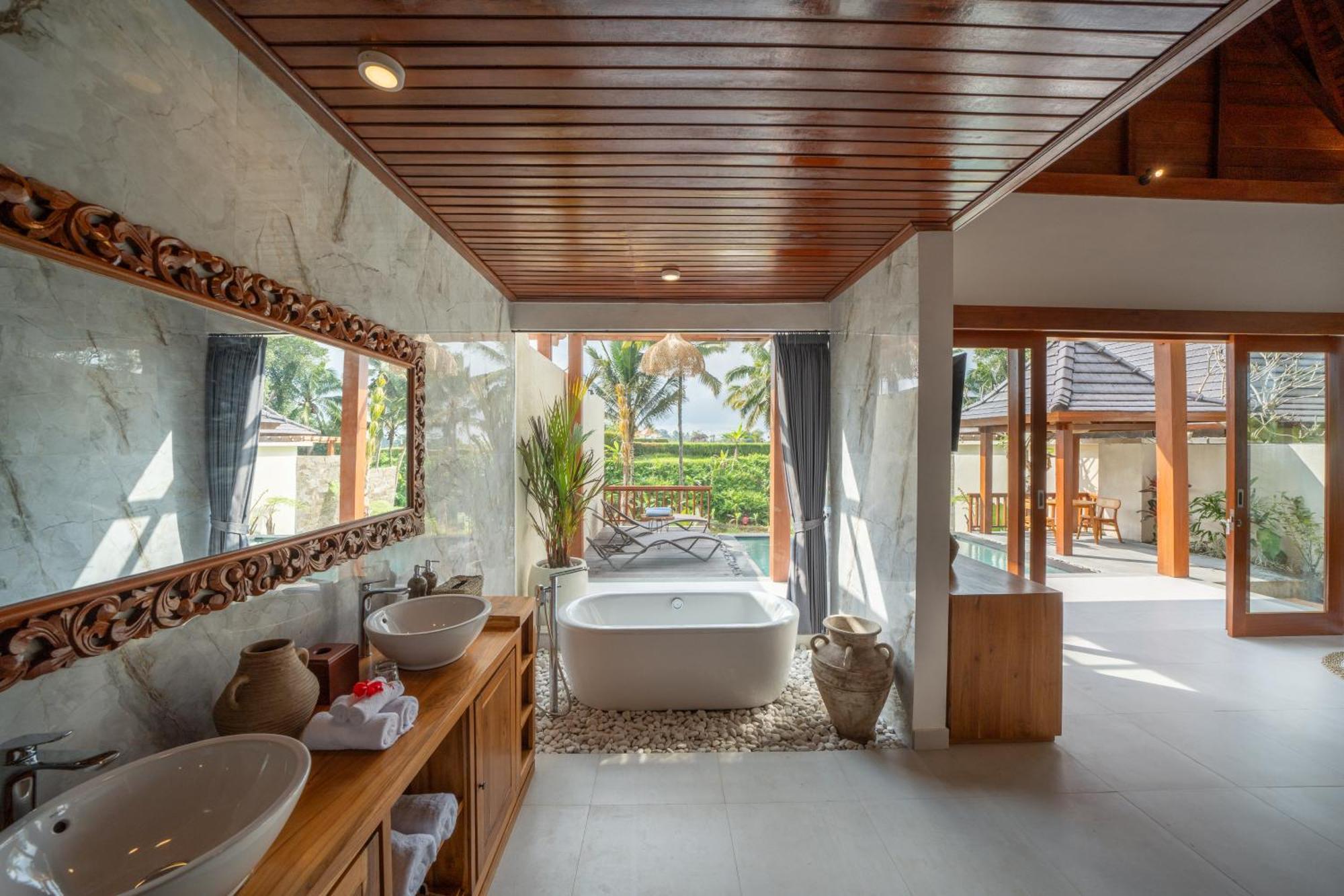 טגלאלאנג Dewi Kunti Villa מראה חיצוני תמונה