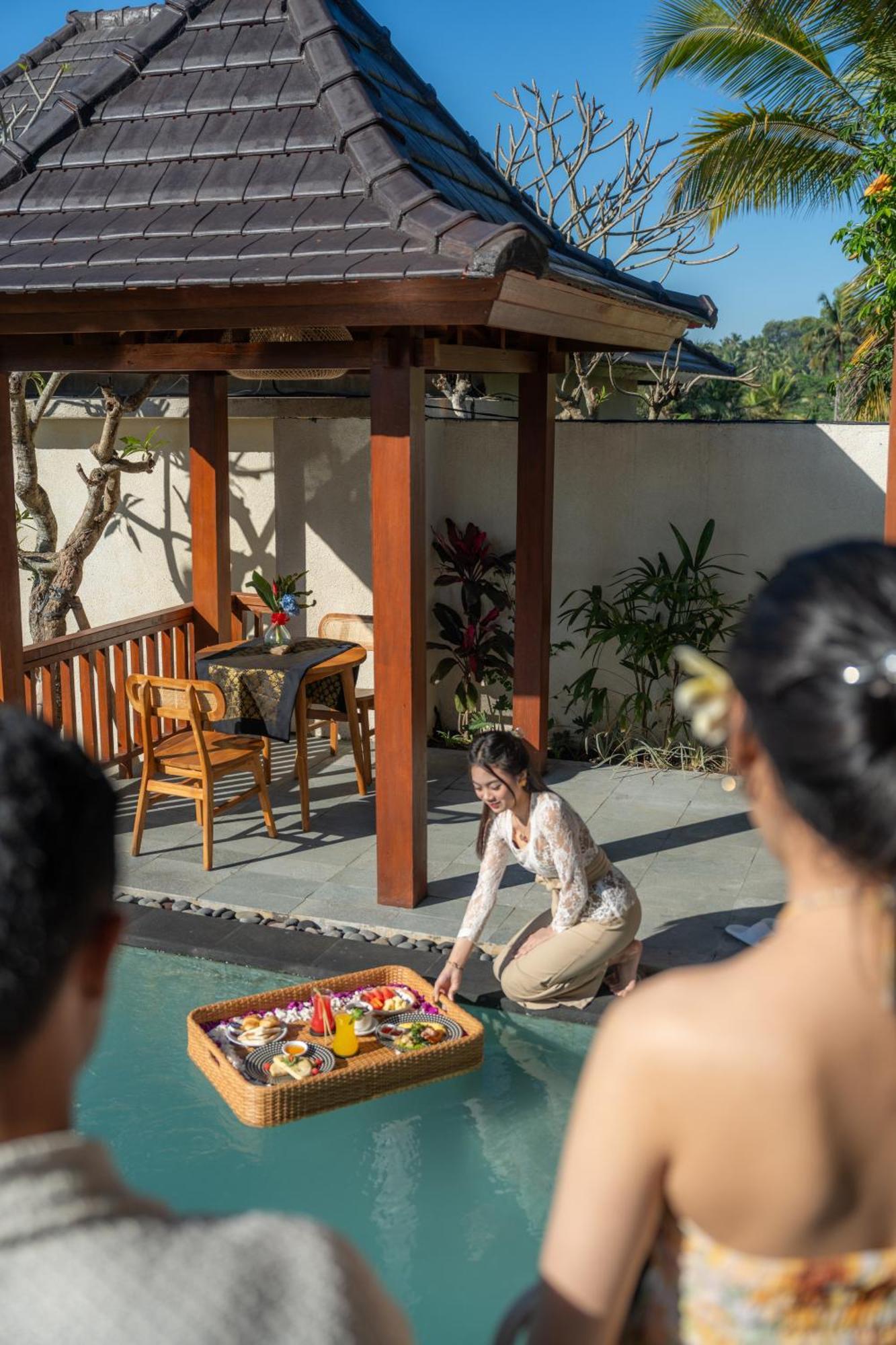 טגלאלאנג Dewi Kunti Villa מראה חיצוני תמונה