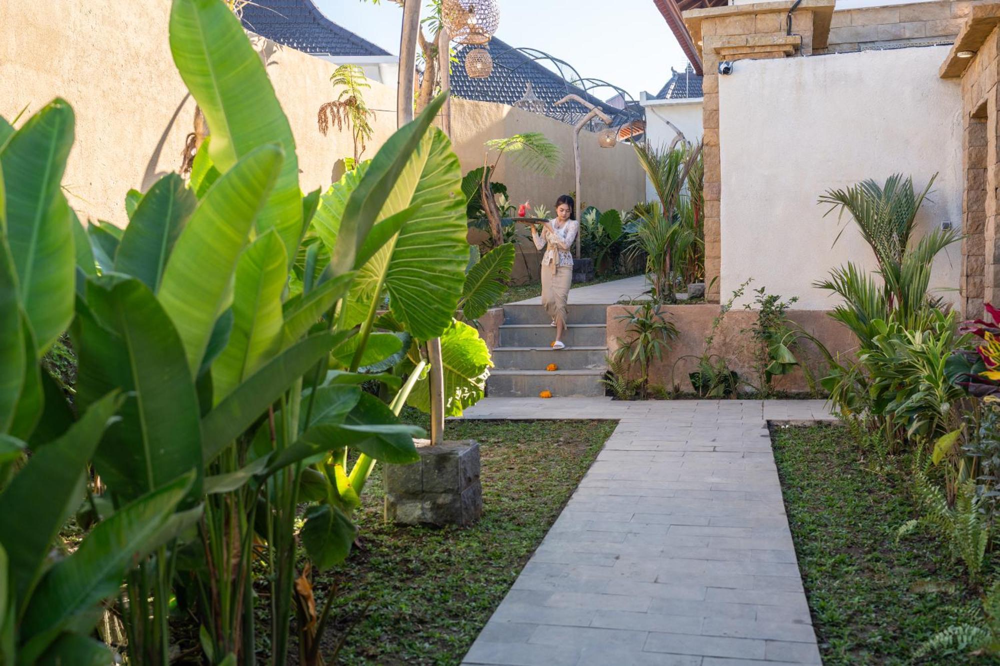 טגלאלאנג Dewi Kunti Villa מראה חיצוני תמונה