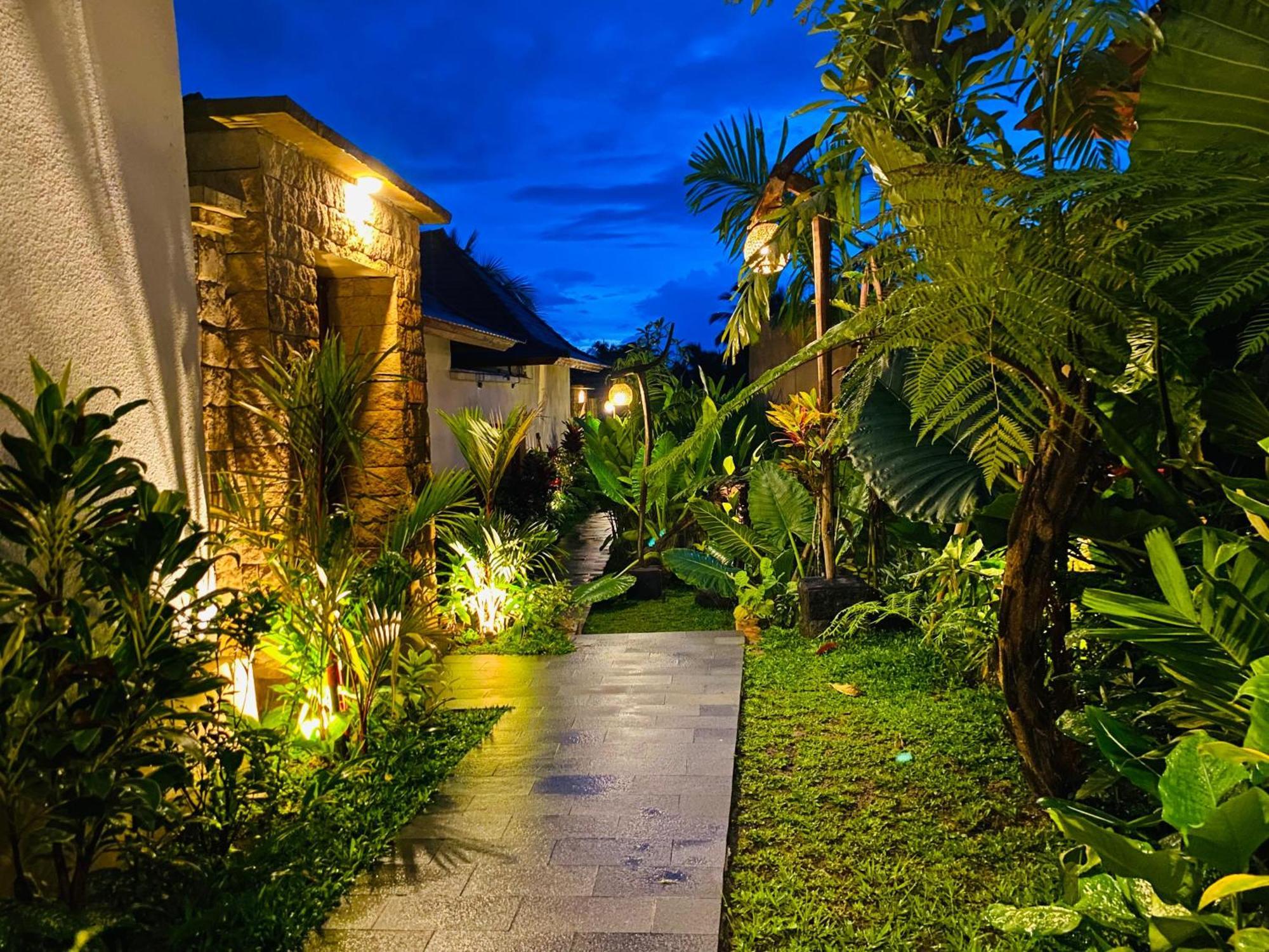 טגלאלאנג Dewi Kunti Villa מראה חיצוני תמונה