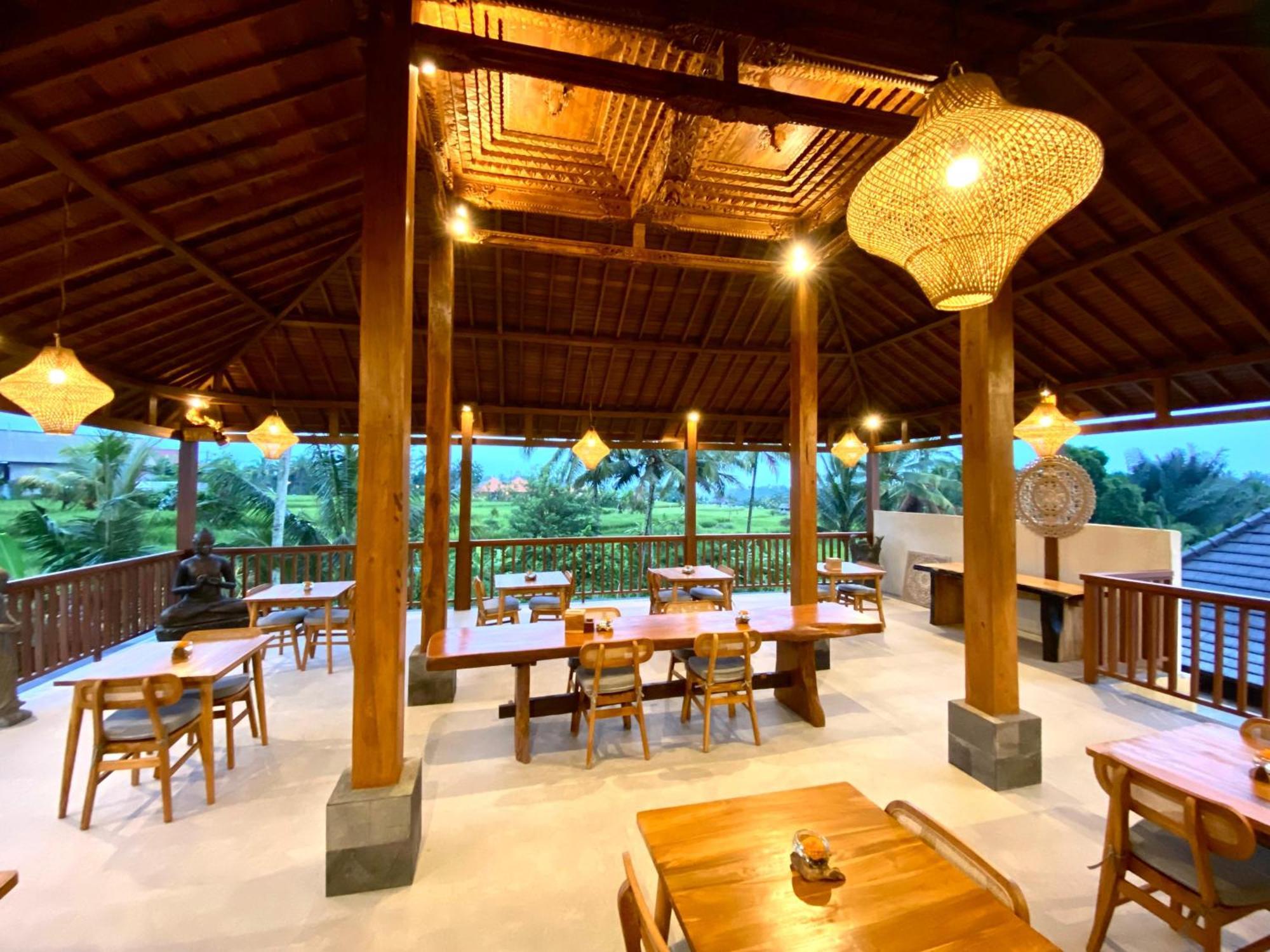טגלאלאנג Dewi Kunti Villa מראה חיצוני תמונה